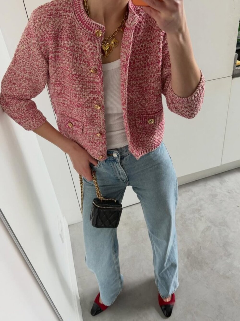 Pink Elegant Women's Knit Cardigan - Picture 4 of 9